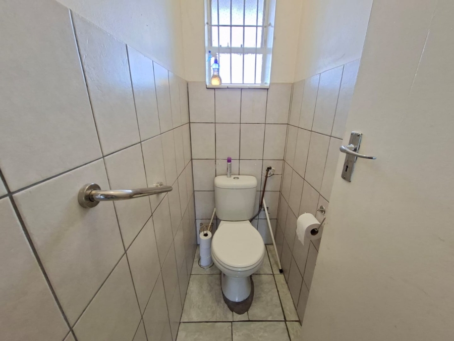 2 Bedroom Property for Sale in Arboretum Free State